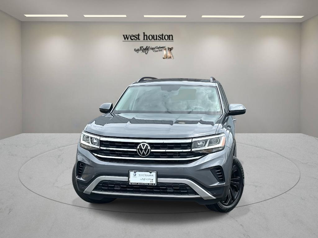 used 2022 Volkswagen Atlas car, priced at $25,900