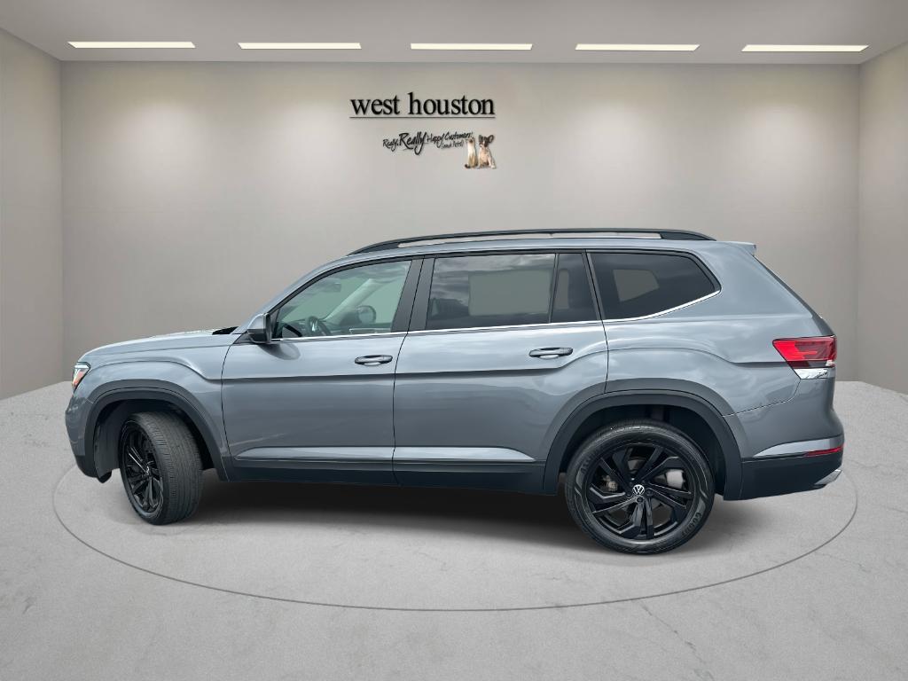 used 2022 Volkswagen Atlas car, priced at $25,900
