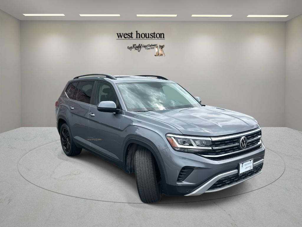 used 2022 Volkswagen Atlas car, priced at $25,900