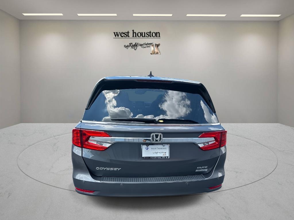 used 2018 Honda Odyssey car, priced at $25,900