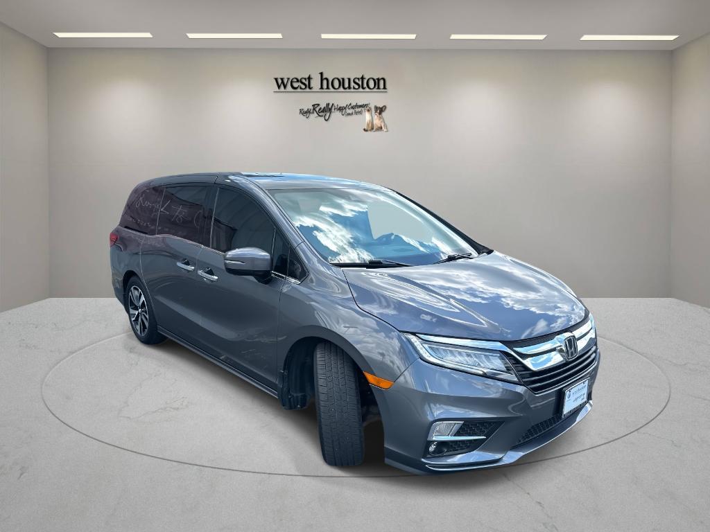 used 2018 Honda Odyssey car, priced at $25,900