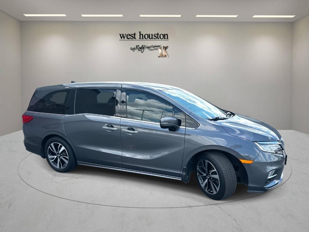used 2018 Honda Odyssey car, priced at $25,900