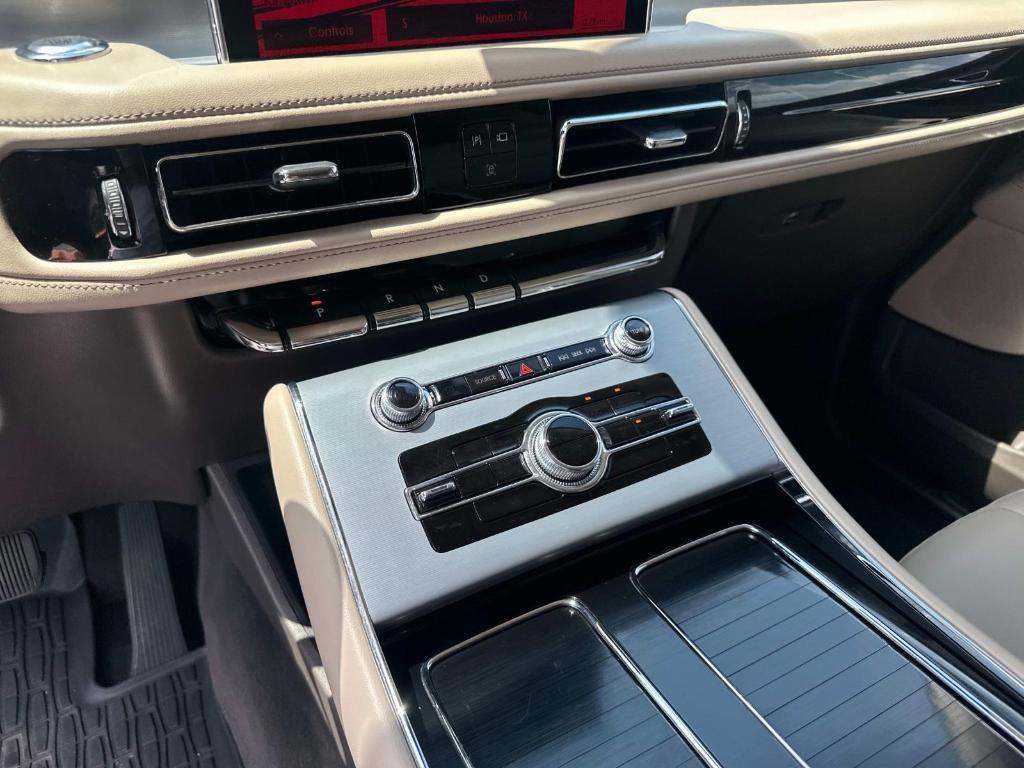 used 2023 Lincoln Aviator car, priced at $36,980