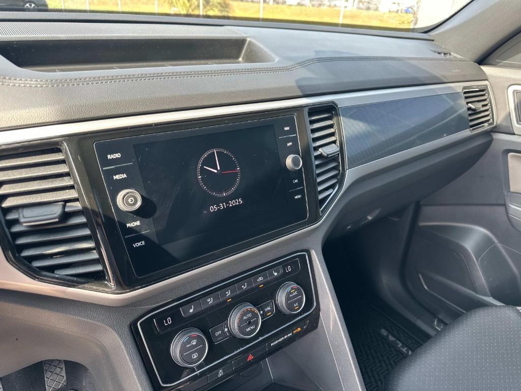 used 2021 Volkswagen Atlas Cross Sport car, priced at $26,900
