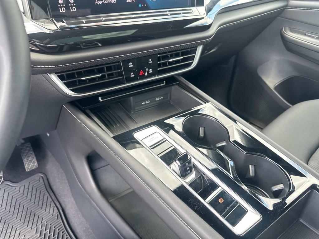 used 2025 Volkswagen Atlas Cross Sport car, priced at $39,900