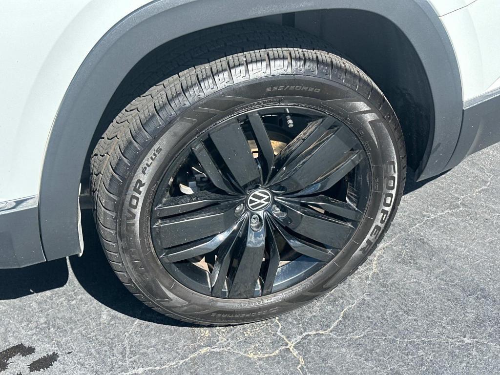 used 2021 Volkswagen Atlas car, priced at $26,450