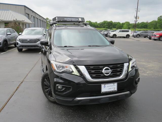 used 2019 Nissan Pathfinder car, priced at $17,650