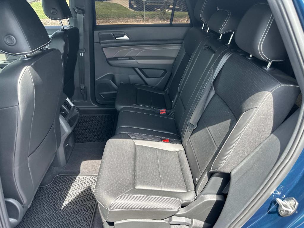 used 2023 Volkswagen Atlas Cross Sport car, priced at $27,900