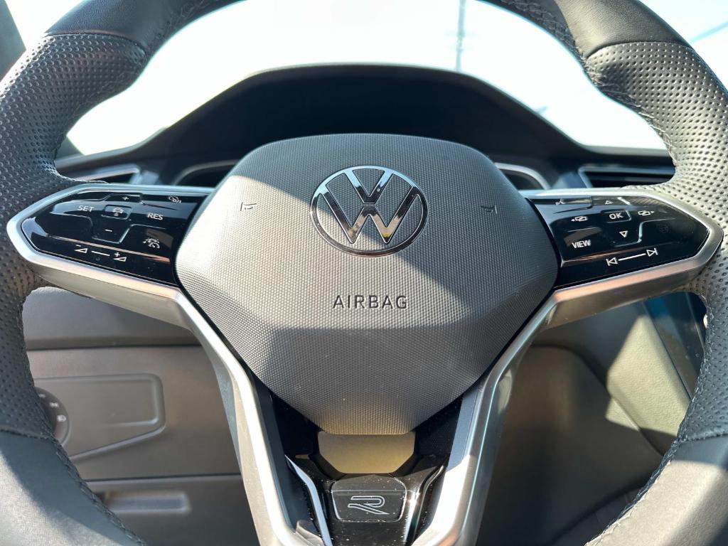 used 2024 Volkswagen Tiguan car, priced at $30,650