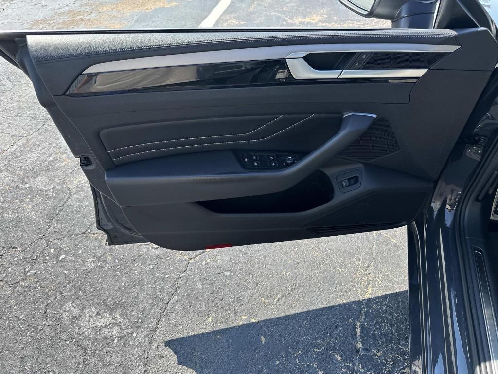 used 2021 Volkswagen Arteon car, priced at $18,900