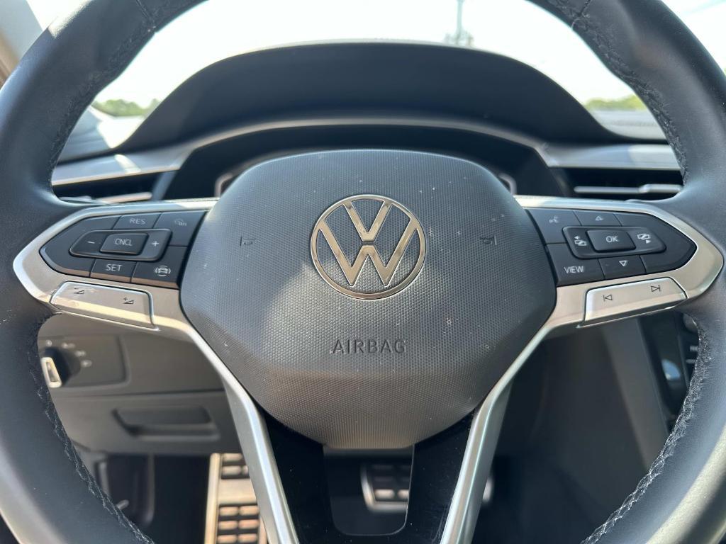 used 2021 Volkswagen Arteon car, priced at $18,900