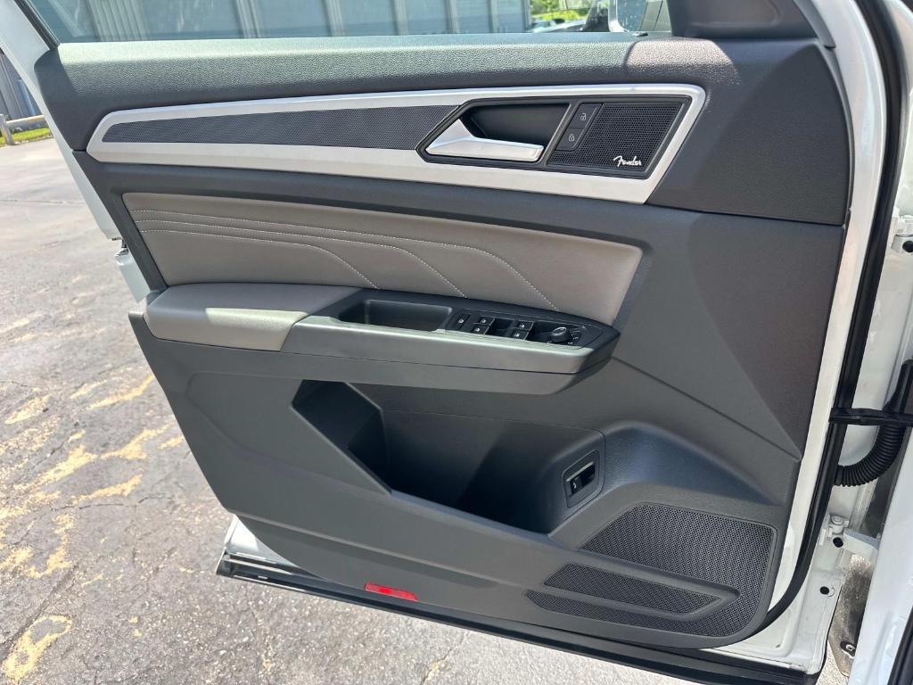 used 2022 Volkswagen Atlas Cross Sport car, priced at $33,900