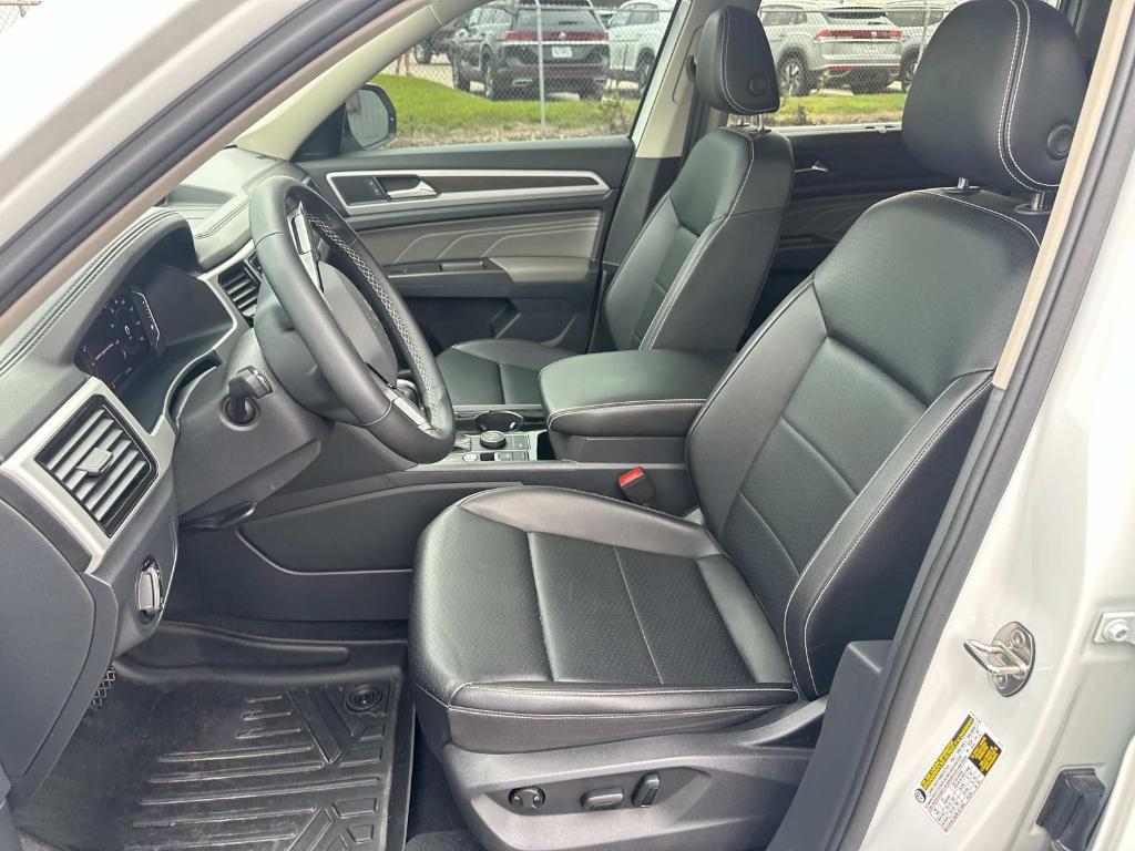 used 2022 Volkswagen Atlas car, priced at $27,900