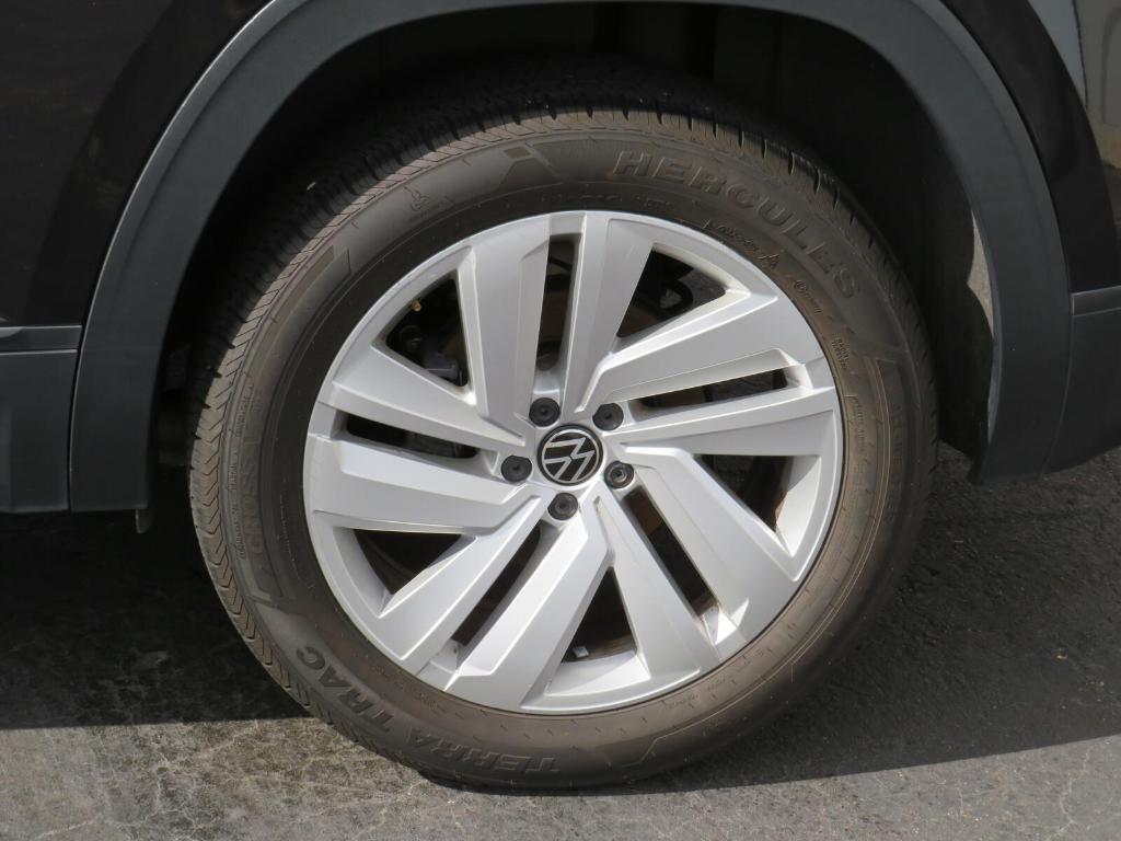 used 2020 Volkswagen Atlas Cross Sport car, priced at $16,900