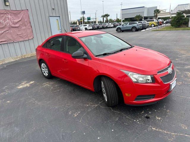 used 2014 Chevrolet Cruze car, priced at $5,900