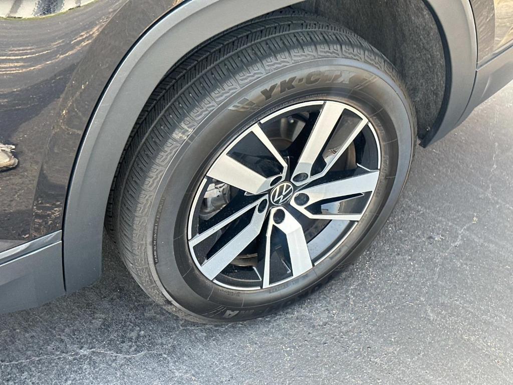used 2021 Volkswagen Atlas car, priced at $23,900
