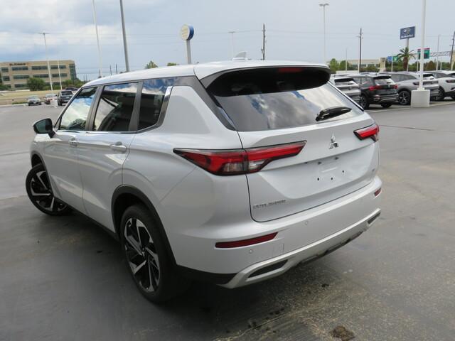 used 2022 Mitsubishi Outlander car, priced at $21,690