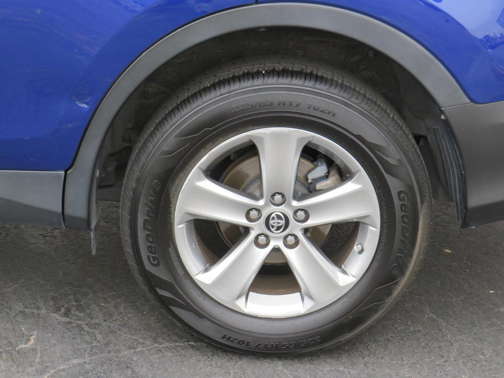 used 2015 Toyota RAV4 car, priced at $14,450