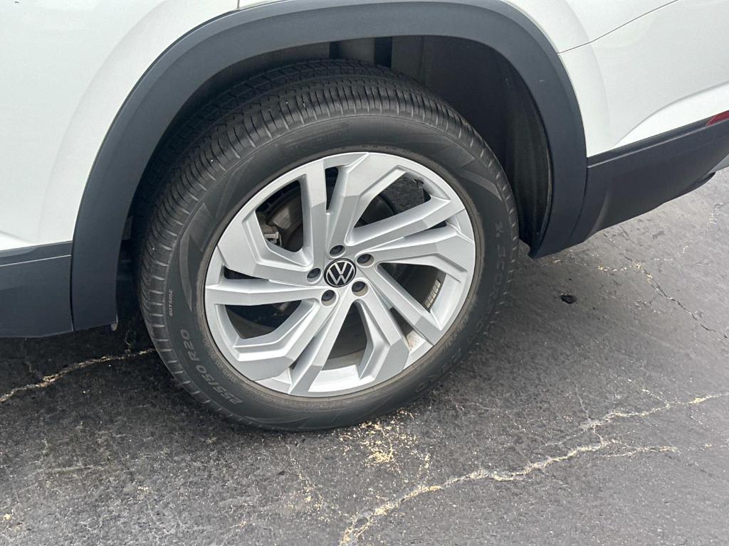 used 2021 Volkswagen Atlas car, priced at $25,750
