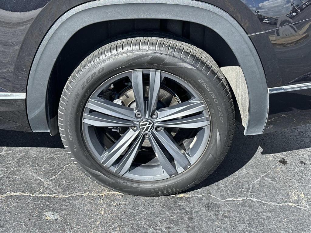 used 2021 Volkswagen Atlas car, priced at $22,900