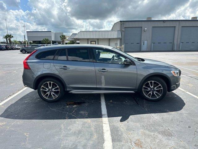 used 2018 Volvo V60 Cross Country car, priced at $17,650