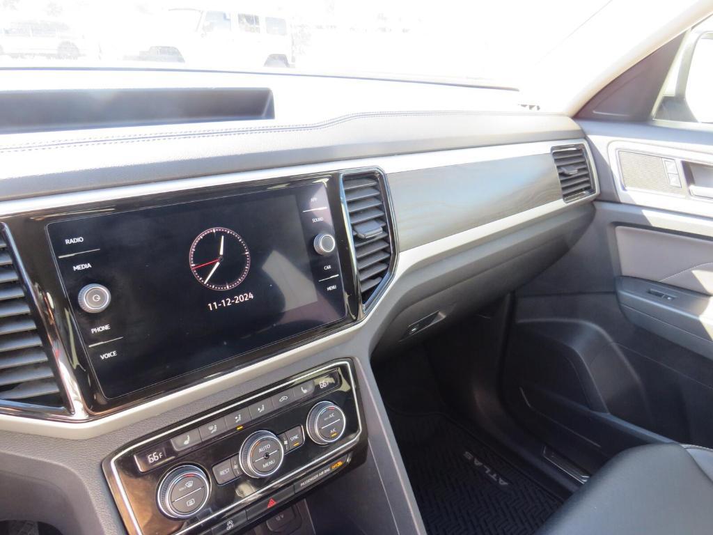 used 2022 Volkswagen Atlas car, priced at $19,247