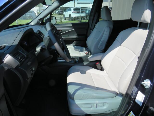 used 2023 Honda Passport car, priced at $35,900
