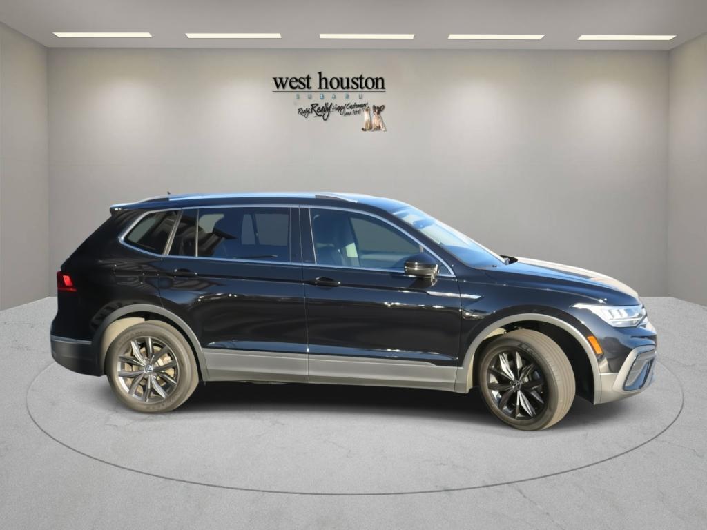 used 2022 Volkswagen Tiguan car, priced at $17,900
