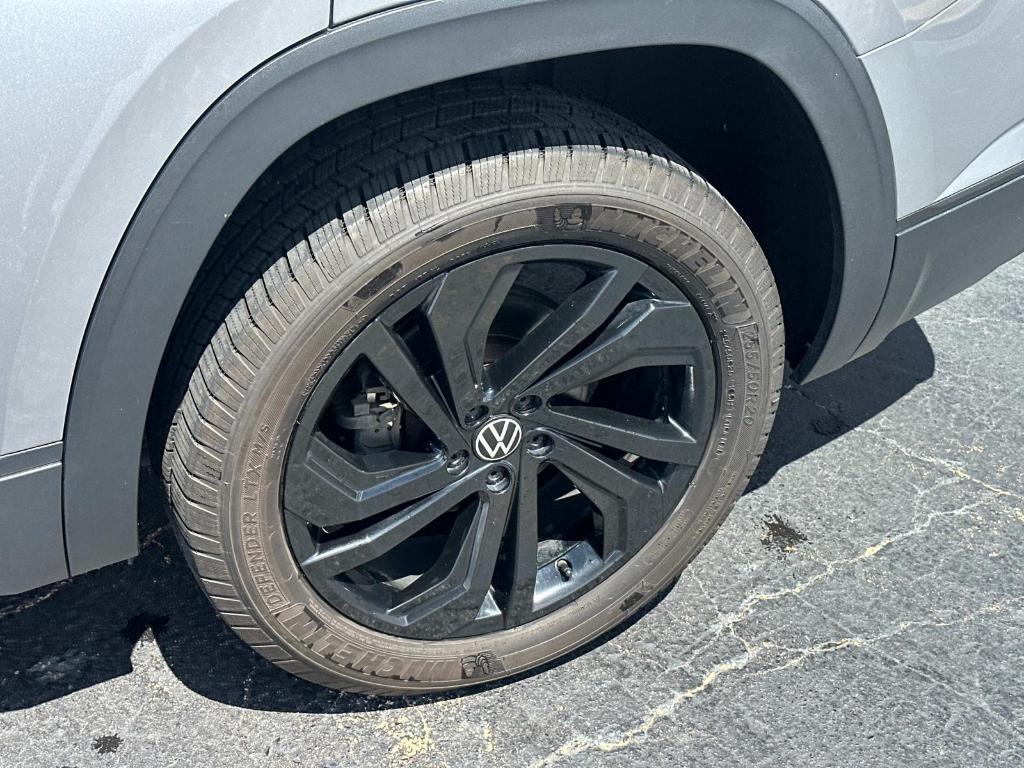 used 2022 Volkswagen Atlas car, priced at $24,380