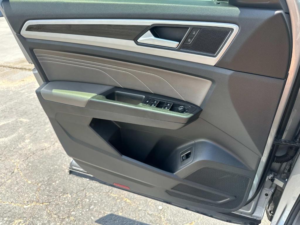 used 2022 Volkswagen Atlas car, priced at $24,380