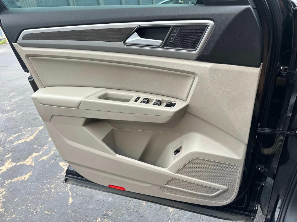 used 2019 Volkswagen Atlas car, priced at $17,900