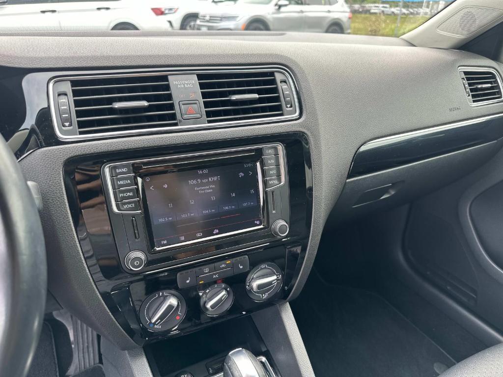 used 2016 Volkswagen Jetta car, priced at $14,450