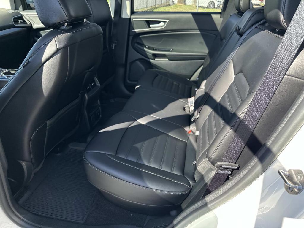 used 2020 Ford Edge car, priced at $18,900