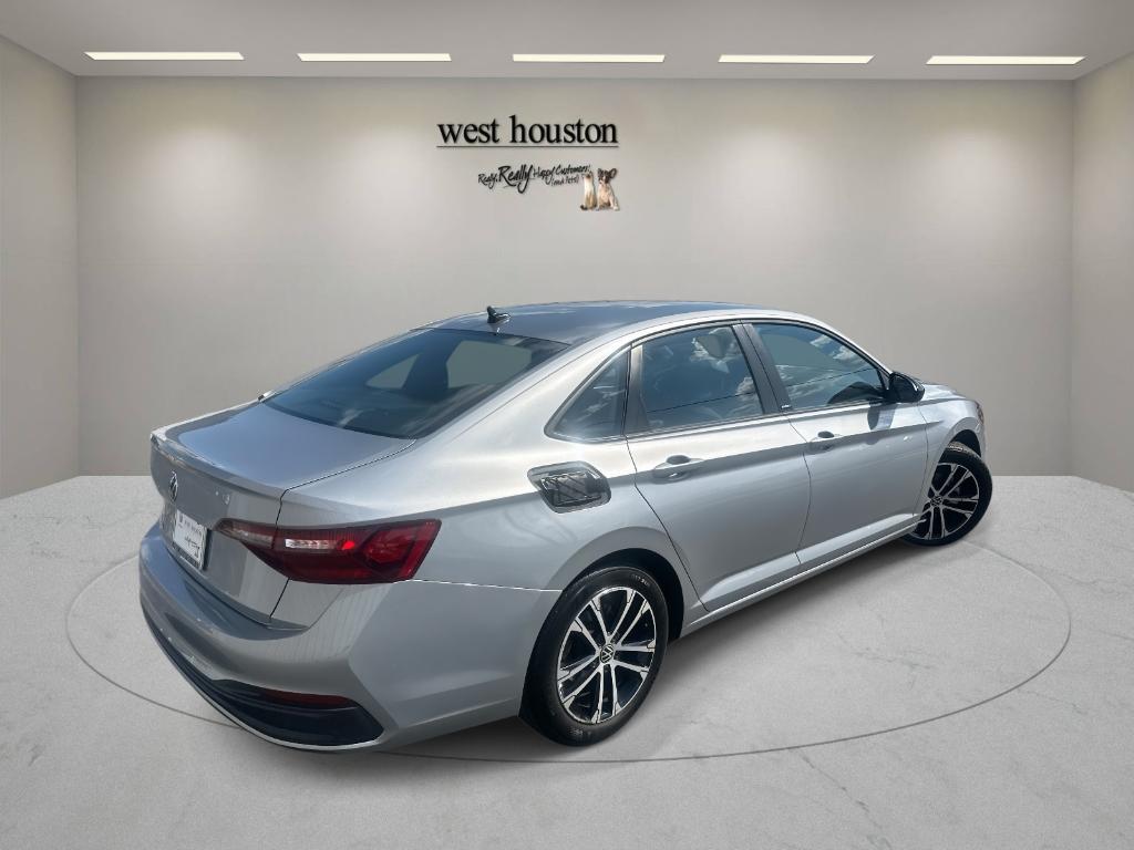 used 2024 Volkswagen Jetta car, priced at $20,450