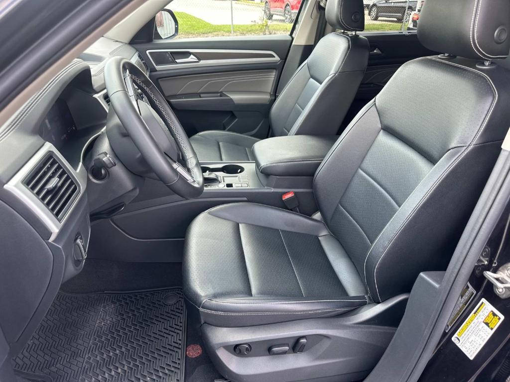 used 2022 Volkswagen Atlas car, priced at $25,900