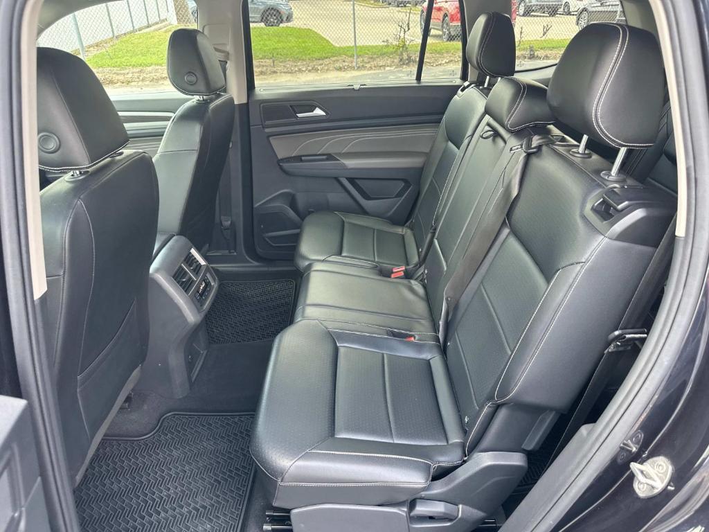 used 2022 Volkswagen Atlas car, priced at $25,900