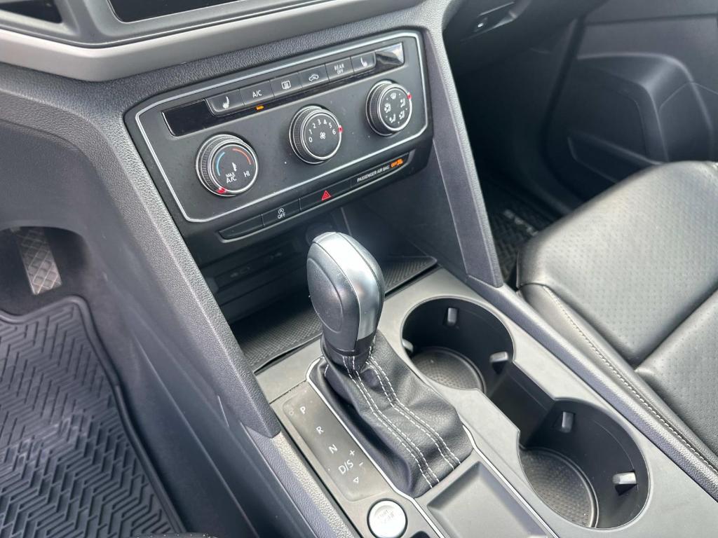 used 2022 Volkswagen Atlas car, priced at $25,900