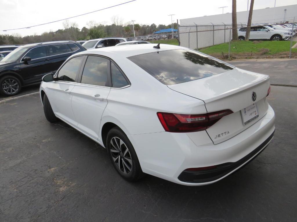 used 2022 Volkswagen Jetta car, priced at $15,900