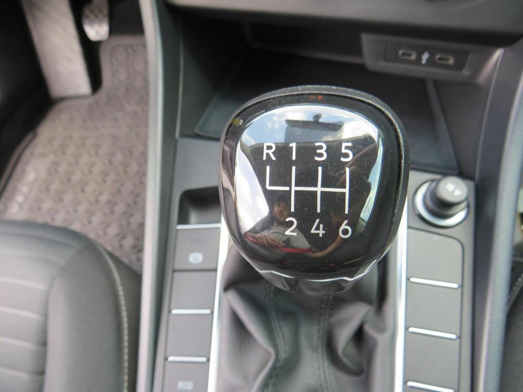used 2022 Volkswagen Jetta car, priced at $15,900