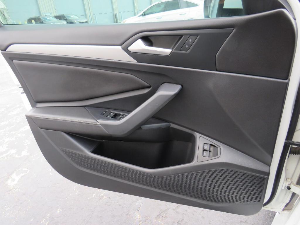 used 2022 Volkswagen Jetta car, priced at $15,900