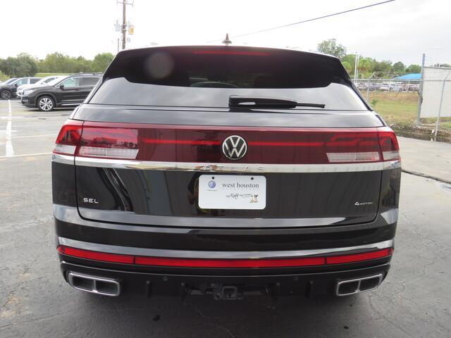 used 2024 Volkswagen Atlas Cross Sport car, priced at $39,381