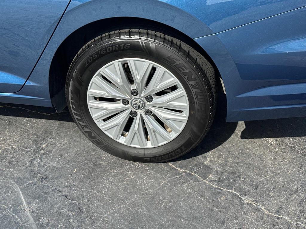used 2020 Volkswagen Jetta car, priced at $15,450