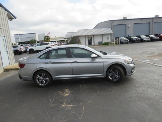 used 2023 Volkswagen Jetta car, priced at $21,900