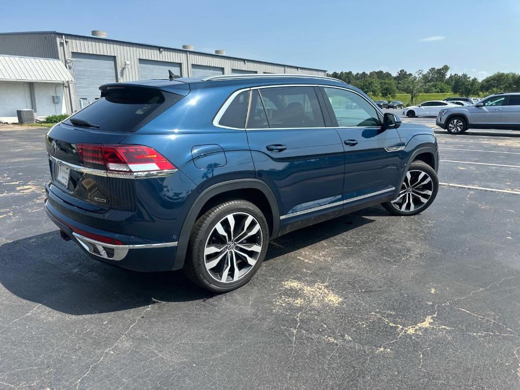 used 2020 Volkswagen Atlas Cross Sport car, priced at $23,900