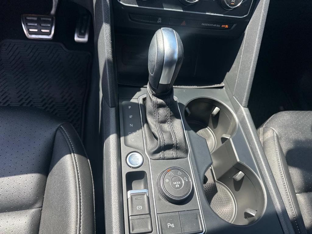 used 2020 Volkswagen Atlas car, priced at $26,900