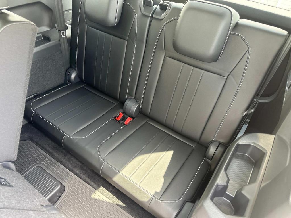 used 2023 Volkswagen Tiguan car, priced at $21,900