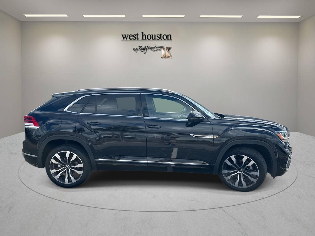 used 2022 Volkswagen Atlas Cross Sport car, priced at $28,900