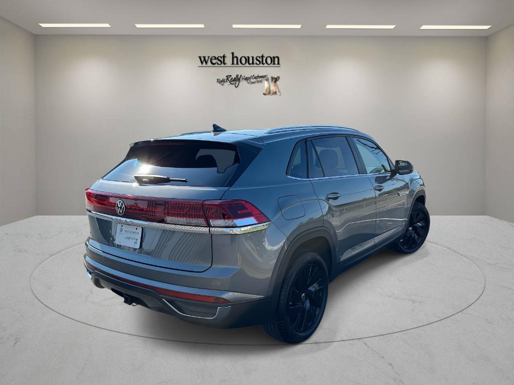 used 2025 Volkswagen Atlas Cross Sport car, priced at $37,950