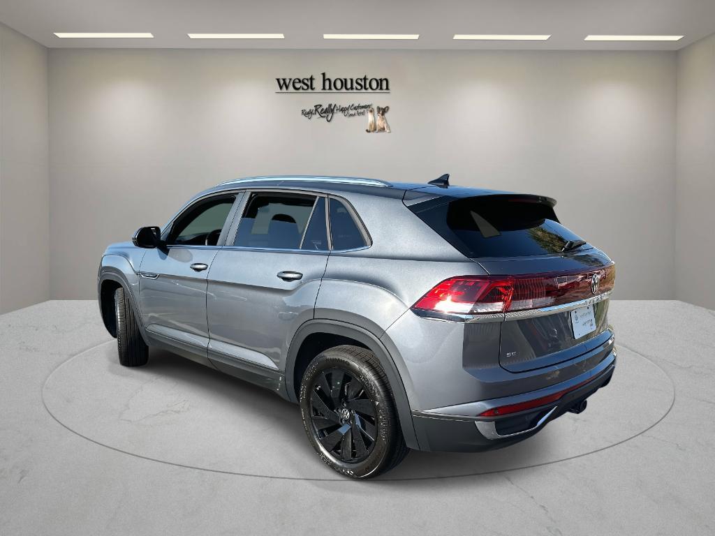 used 2025 Volkswagen Atlas Cross Sport car, priced at $37,950