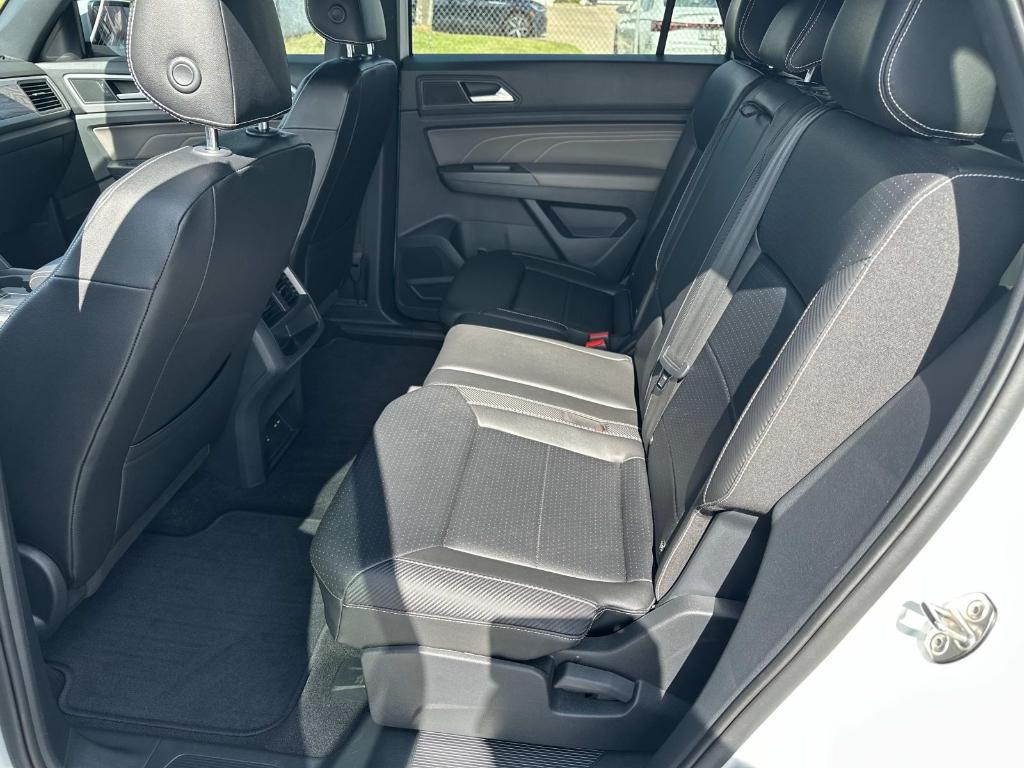 used 2021 Volkswagen Atlas Cross Sport car, priced at $19,900